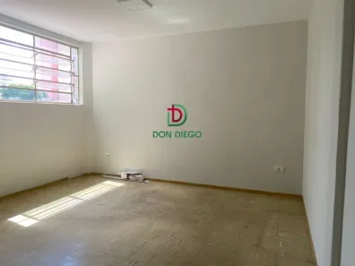 Loja / Salão / Ponto Comercial para alugar, 50m² no Centro, Londrina