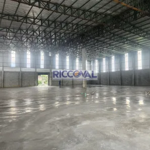 Galpão / Depósito / Armazém para venda ou aluguel, 1600m² no Jardim Nossa Senhora Aparecida, Guarulhos