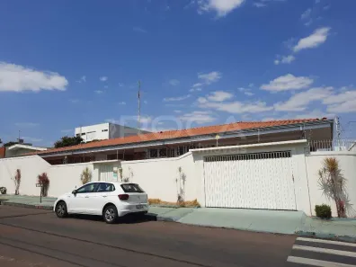Prédio Inteiro com 4 Quartos à venda, 250m² no Jardim Paraíso, São Carlos