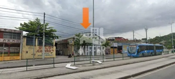 Galpão / Depósito / Armazém à venda, 500m² no Tanque, Rio de Janeiro