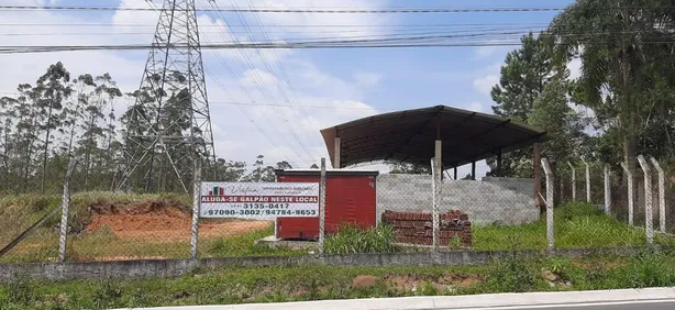 Galpão / Depósito / Armazém para alugar, 300m² no Parque Alvorada, Embu-Guaçu