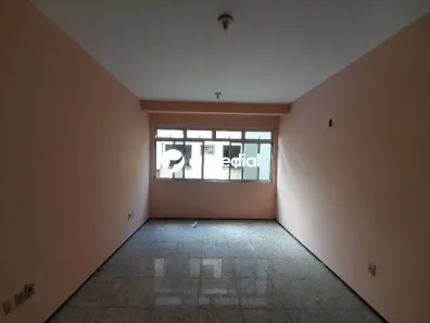 Apartamento com 4 Quartos para alugar, 130m² no Presidente Kennedy, Fortaleza