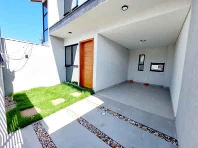 Sobrado com 2 Quartos à venda, 79m² no Itacolomi, Balneário Piçarras