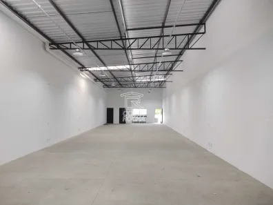 Galpão / Depósito / Armazém para alugar, 242m² no Residencial Vila dos Eucaliptos, Salto