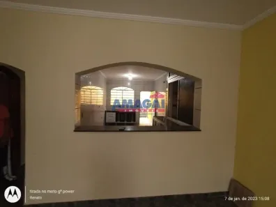 Sobrado com 4 Quartos à venda, 297m² no Centro, Igaratá