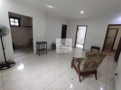 Fazenda / Sítio / Chácara com 3 Quartos à venda, 218m² no Limoeiro, Guapimirim