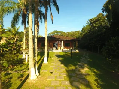 Fazenda / Sítio / Chácara com 4 Quartos à venda, 420m² no Das Laranjeiras, São Francisco do Sul