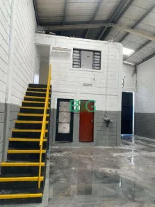 Galpão / Depósito / Armazém para alugar, 350m² no Terra Preta (Terra Preta), Mairiporã