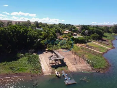 Fazenda / Sítio / Chácara à venda, 2000m² no , Alvorada do Sul