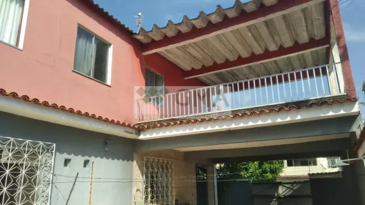Casa com 6 Quartos à venda, 249m² no Centro, Duque de Caxias