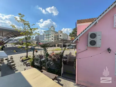 Casa Comercial para alugar, 150m² no Velha, Blumenau