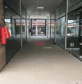 Loja / Salão / Ponto Comercial para venda ou aluguel, 117m² no Centro, Cabo Frio