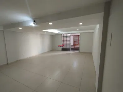Loja / Salão / Ponto Comercial à venda, 41m² no Centro, Viçosa