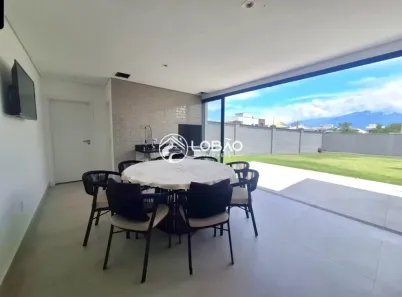 Casa de Condomínio com 3 Quartos à venda, 183m² no Parque Ipiranga, Resende