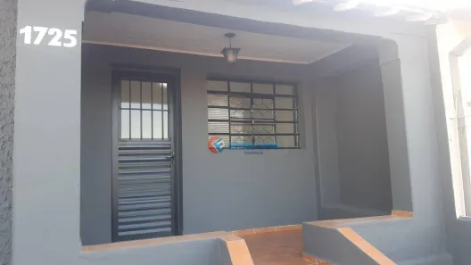 Casa com 2 Quartos para alugar, 60m² no Centro, Sumaré