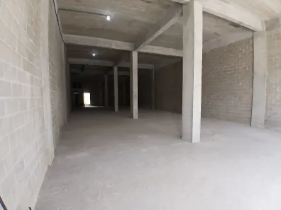 Loja / Salão / Ponto Comercial para alugar, 290m² no Belmonte, Queimados