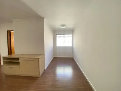 Apartamento com 2 Quartos para alugar, 72m² no Hauer, Curitiba