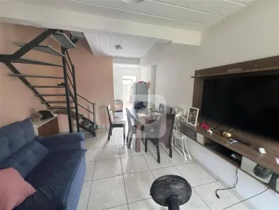 Sobrado com 2 Quartos à venda, 46m² no Campo Alegre, Nova Iguaçu