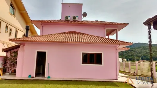 Casa com 3 Quartos à venda, 144m² no Vila Becker, Santo Amaro da Imperatriz