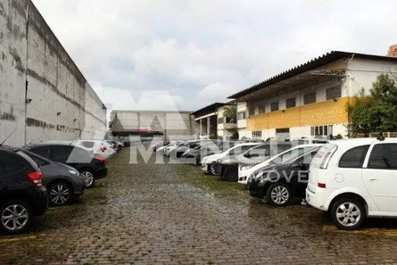 Galpão / Depósito / Armazém à venda, 1000m² no Anchieta, Porto Alegre