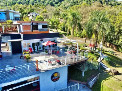 Loja / Salão / Ponto Comercial com 1 Quarto à venda, 493m² no Nossa Senhora do Perpétuo Socorro, Santa Maria