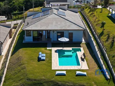Fazenda / Sítio / Chácara com 3 Quartos à venda, 1000m² no , Mairinque