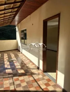 Casa com 2 Quartos para alugar, 112m² no Itaipava, Petrópolis