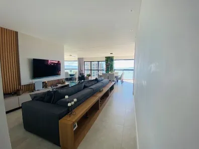 Apartamento com 4 Quartos à venda, 185m² no Zona 1, Itapema