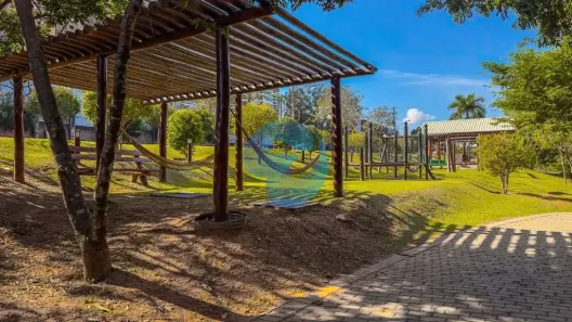 Sobrado com 4 Quartos para alugar, 328m² no Parque Campolim, Sorocaba