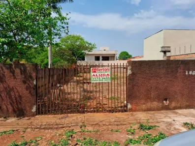 Terreno / Lote / Condomínio para alugar, 480m² no Vila Sampaio, Arapongas