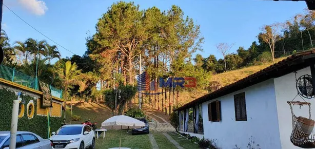 Fazenda / Sítio / Chácara com 3 Quartos à venda, 220m² no Arrozal, Piraí