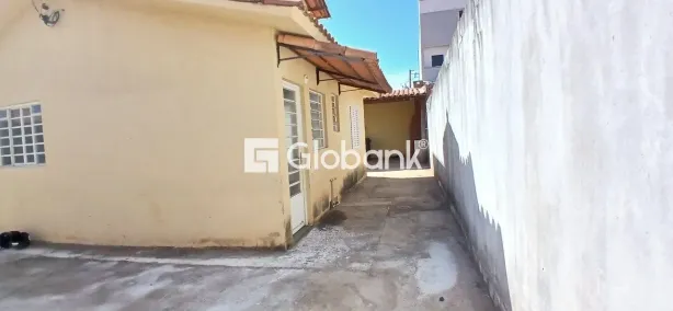 Casa com 2 Quartos para alugar, 65m² no Residencial Sul Ipês, Montes Claros