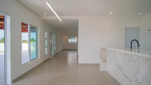Casa de Condomínio com 4 Quartos à venda, 300m² no Carapibus, Conde