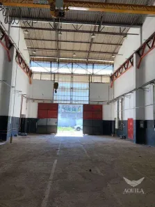 Galpão / Depósito / Armazém para venda ou aluguel, 2000m² no Vila Sorocabana, Mairinque