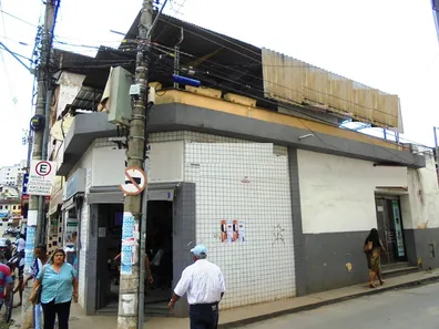 Loja / Salão / Ponto Comercial à venda, 383m² no Centro, Viçosa
