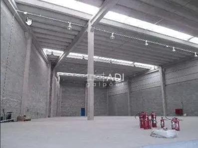 Galpão / Depósito / Armazém para alugar, 1700m² no Industrial Anhangüera, Osasco