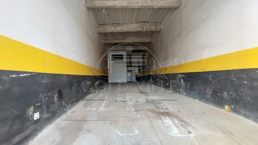 Galpão / Depósito / Armazém para alugar, 175m² no Quitaúna, Osasco
