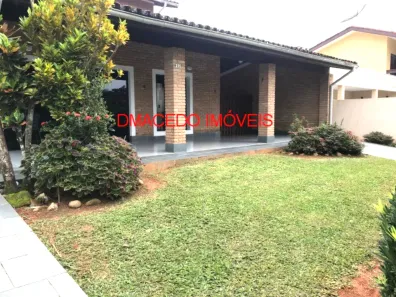 Casa com 4 Quartos para alugar, 377m² no Lagoinha, Ubatuba