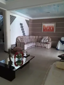 Sobrado com 4 Quartos à venda, 301m² no Coroa do Meio, Aracaju