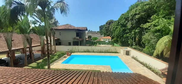 Sobrado com 6 Quartos para alugar, 200m² no Riviera, Bertioga