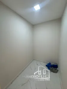 Casa de Condomínio com 3 Quartos para alugar, 104m² no Serrotão, Campina Grande