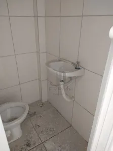 Loja / Salão / Ponto Comercial à venda, 30m² no Aterrado, Volta Redonda