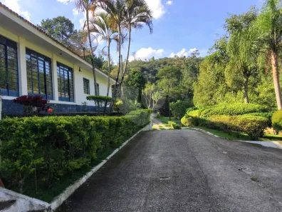 Fazenda / Sítio / Chácara com 4 Quartos à venda, 1000m² no Terras de São José, Mairinque
