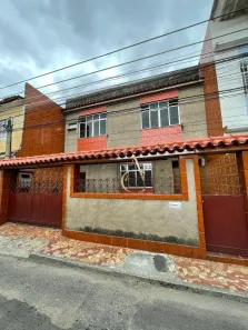 Casa de Condomínio com 2 Quartos para venda ou aluguel, 95m² no Centro, Nova Iguaçu