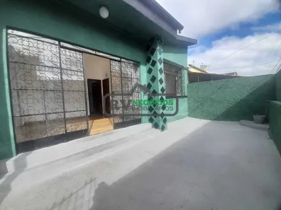 Casa com 3 Quartos à venda, 90m² no São Benedito, Juiz de Fora