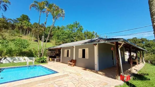 Fazenda / Sítio / Chácara com 4 Quartos à venda, 500m² no Itaquaciara, Itapecerica da Serra
