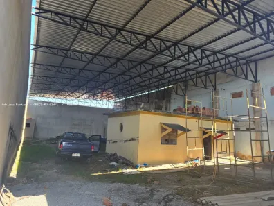 Galpão / Depósito / Armazém para alugar, 608m² no Enseada das Gaivotas, Rio das Ostras