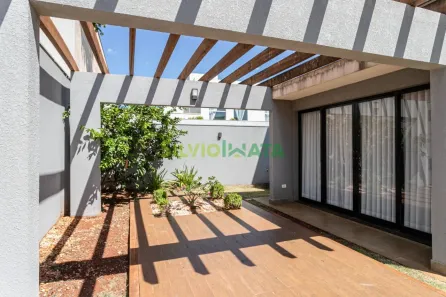 Casa de Condomínio com 4 Quartos à venda, 226m² no Chácaras Aeroporto, Maringá