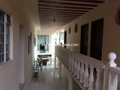 Casa com 8 Quartos à venda, 250m² no , Caeté