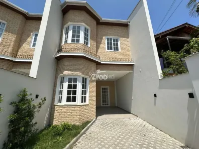 Casa com 3 Quartos para alugar, 136m² no Água Verde, Blumenau